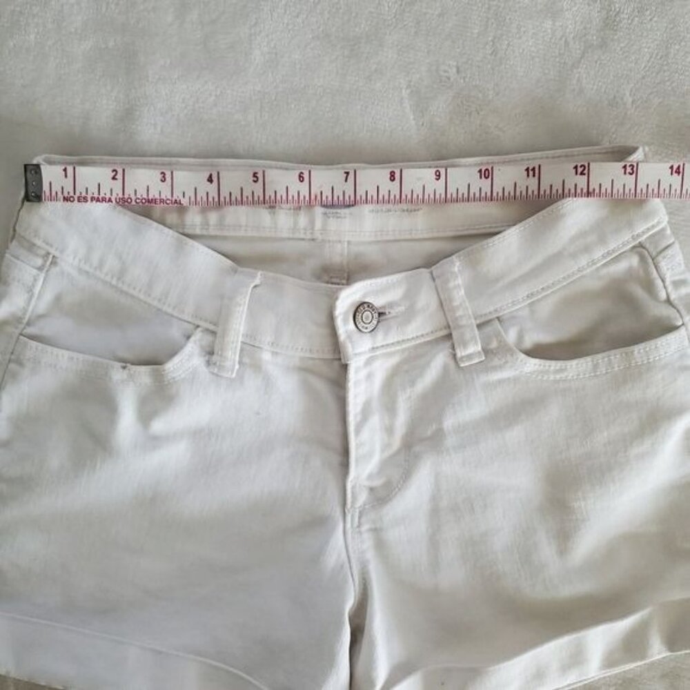 Old Navy womens White denim shorts Size 0 xs Regular midwaist pockets - Picture 5 of 9